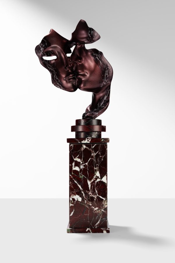 Sculpture 'The Kiss' on Rosso Levanto marble plinth
